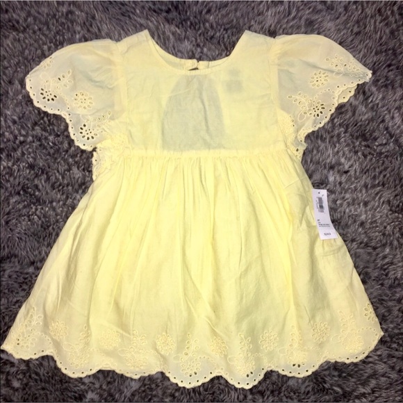 🆕HP🎉Old Navy Girls Flutter-Sleeve Eyelet Dress - Picture 3 of 8